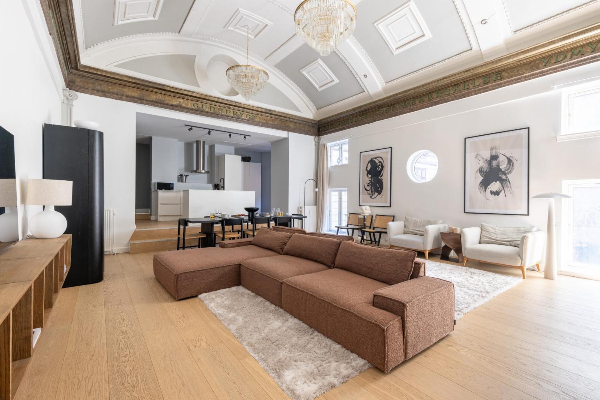 Unique 3 Bedroom Apartment In Vibrant Frederiksberg Копенгаген Экстерьер фото