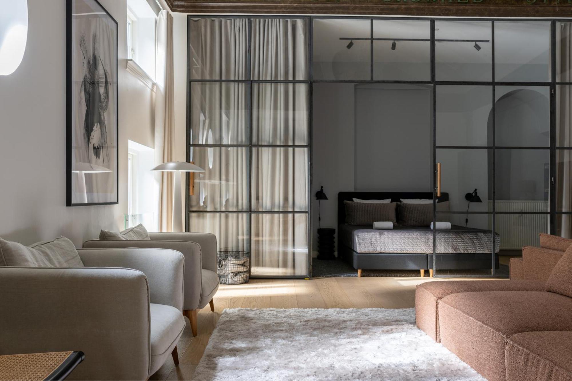 Unique 3 Bedroom Apartment In Vibrant Frederiksberg Копенгаген Экстерьер фото